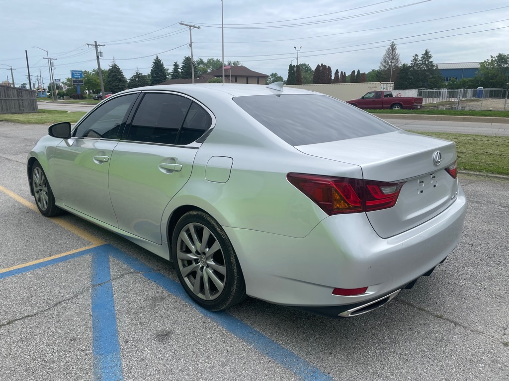 Photo 16 of this LEXUS GS