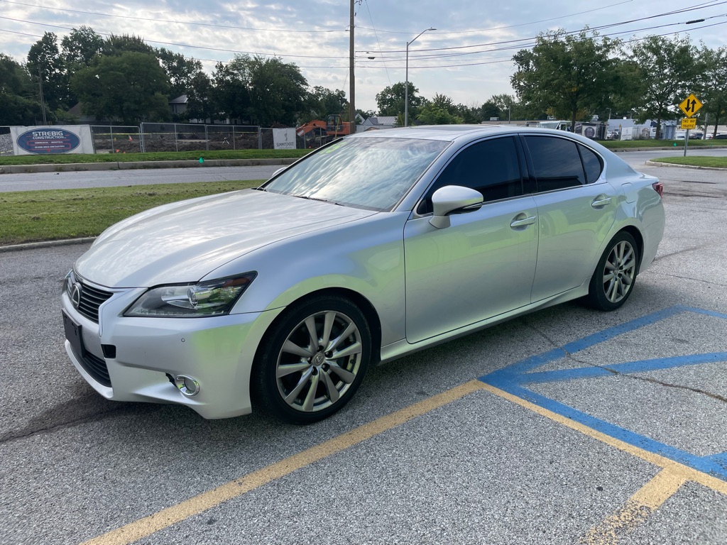 Photo 28 of this LEXUS GS