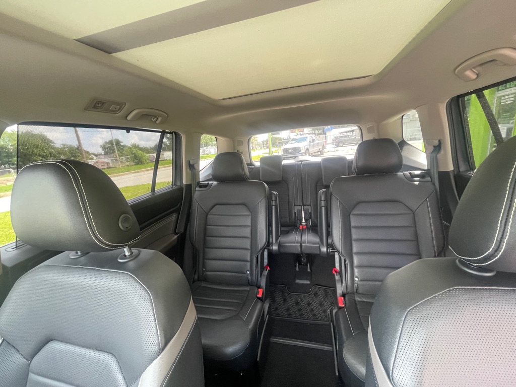 Photo 11 of this VOLKSWAGEN ATLAS