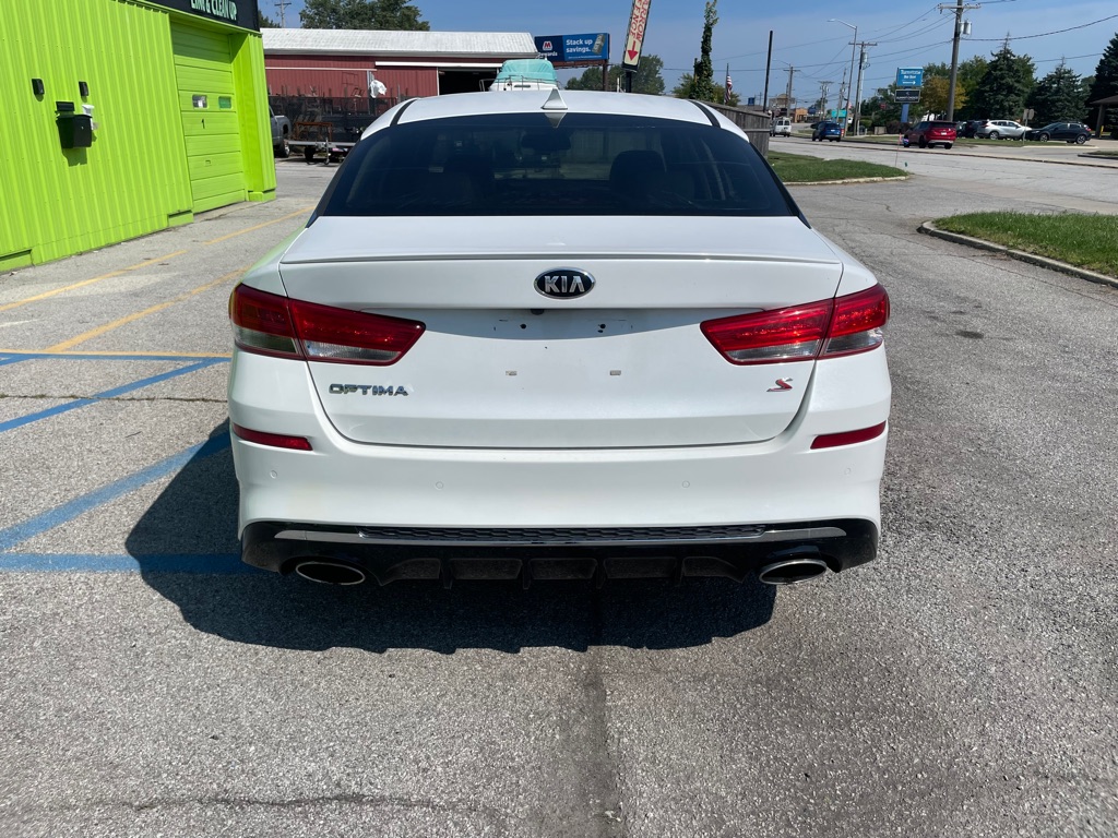 Photo 7 of this KIA OPTIMA