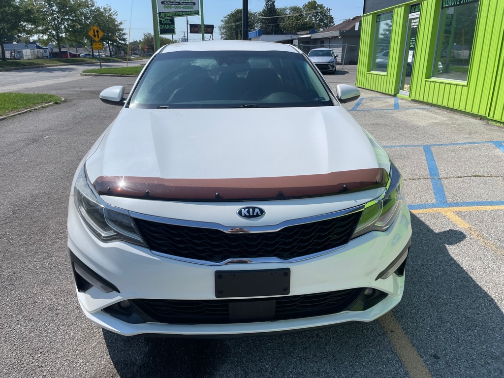 Photo 3 of this KIA OPTIMA