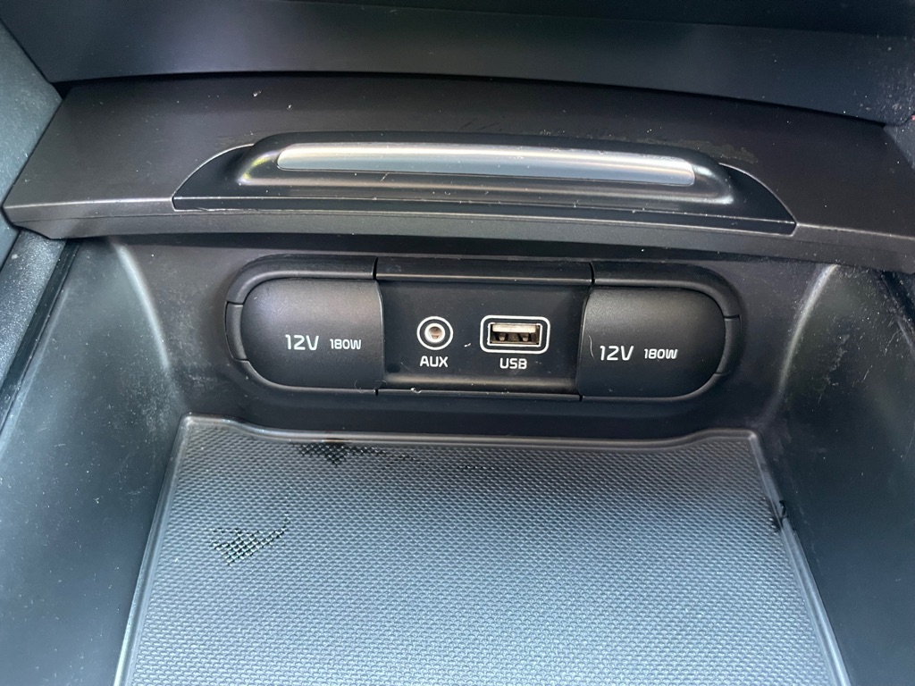 Photo 20 of this KIA OPTIMA