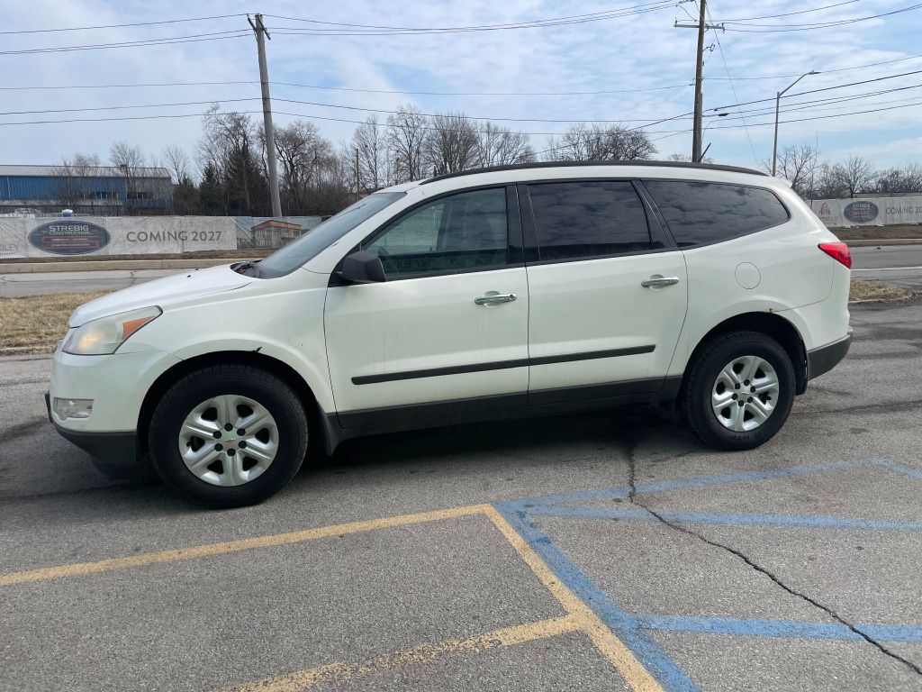 Photo 5 of this CHEVROLET TRAVERSE