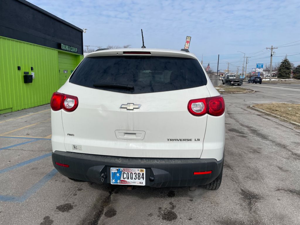 Photo 9 of this CHEVROLET TRAVERSE