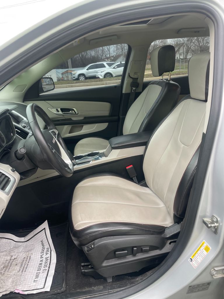 Photo 9 of this GMC TERRAIN