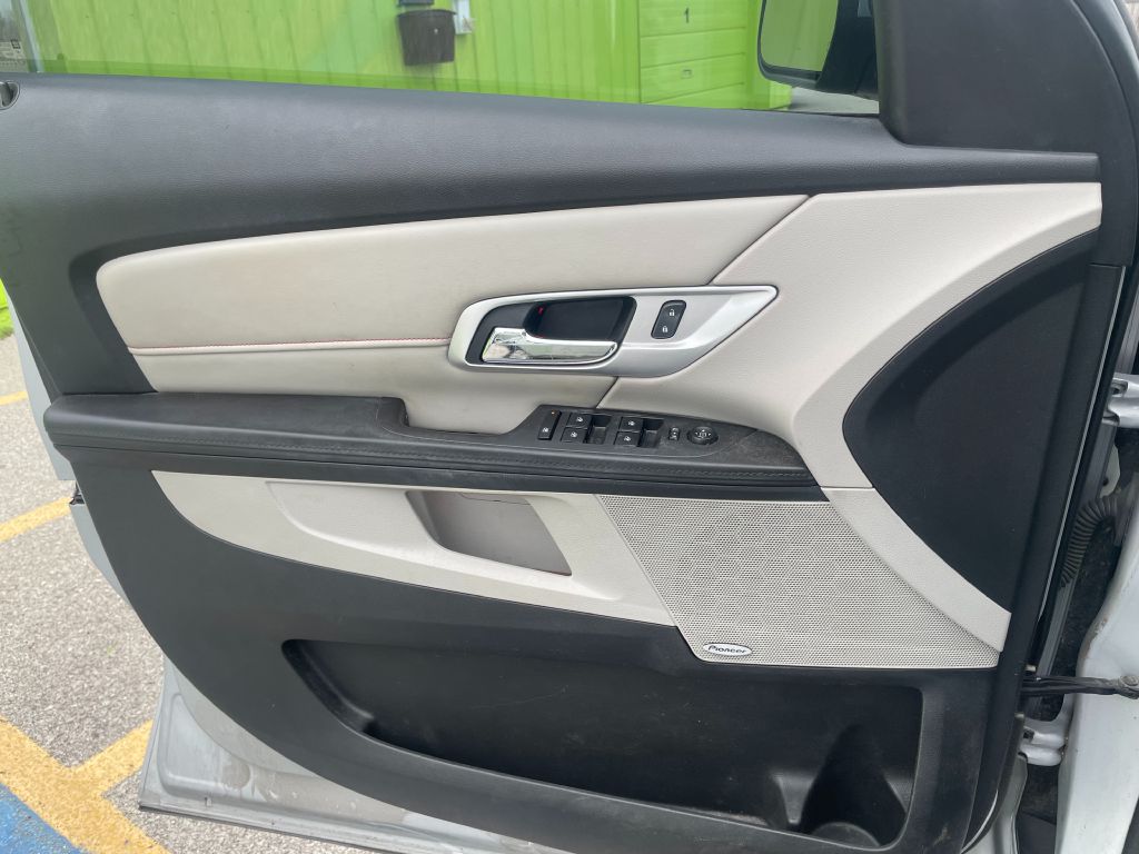 Photo 15 of this GMC TERRAIN