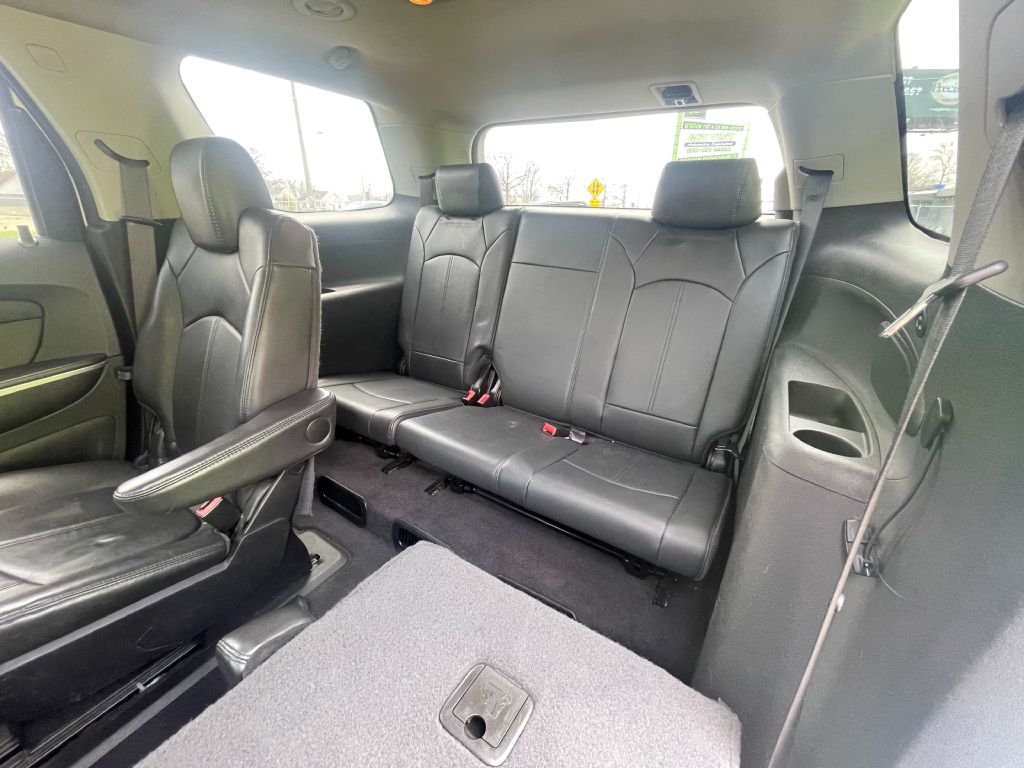 Photo 12 of this GMC ACADIA