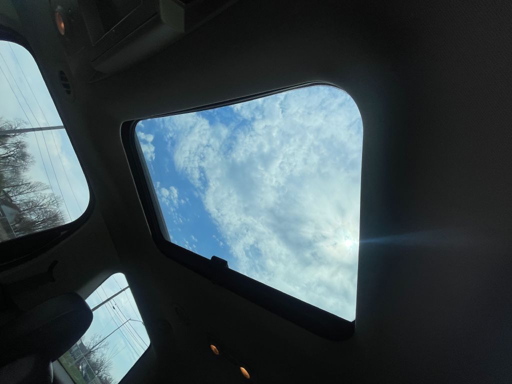 Photo 18 of this GMC ACADIA