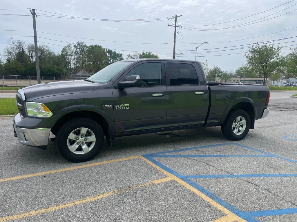Photo 4 of this RAM 1500