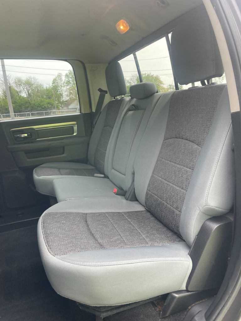Photo 8 of this RAM 1500