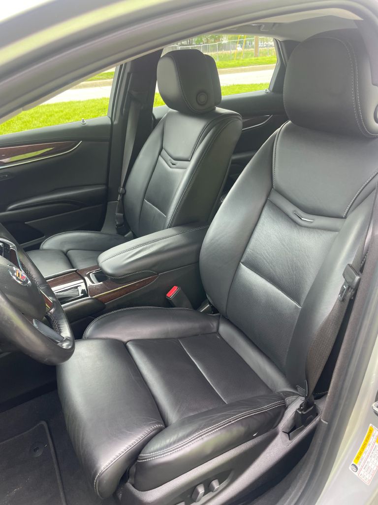Photo 8 of this CADILLAC XTS