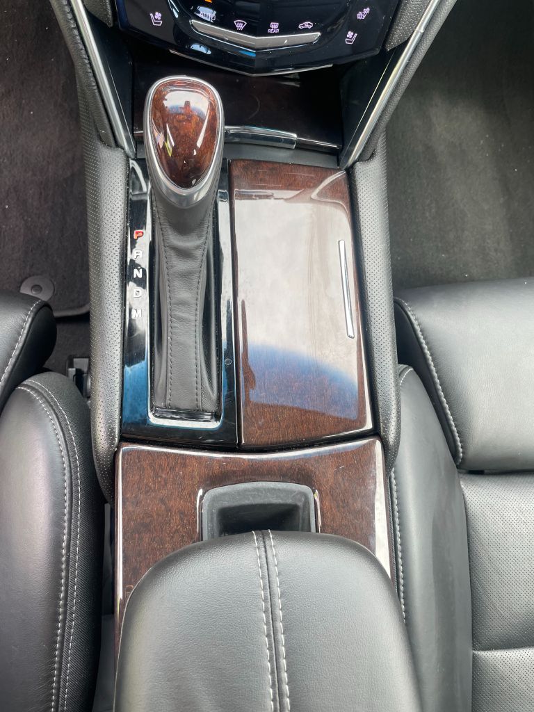 Photo 13 of this CADILLAC XTS