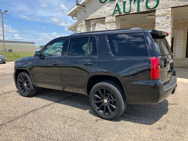 Photo 4 of this CHEVROLET TAHOE