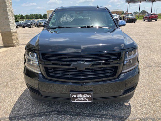 Photo 5 of this CHEVROLET TAHOE