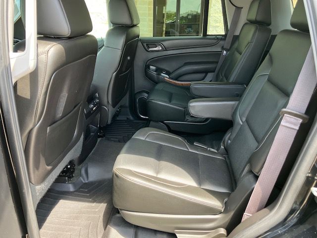 Photo 10 of this CHEVROLET TAHOE