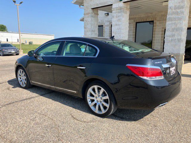Photo 4 of this BUICK LACROSSE