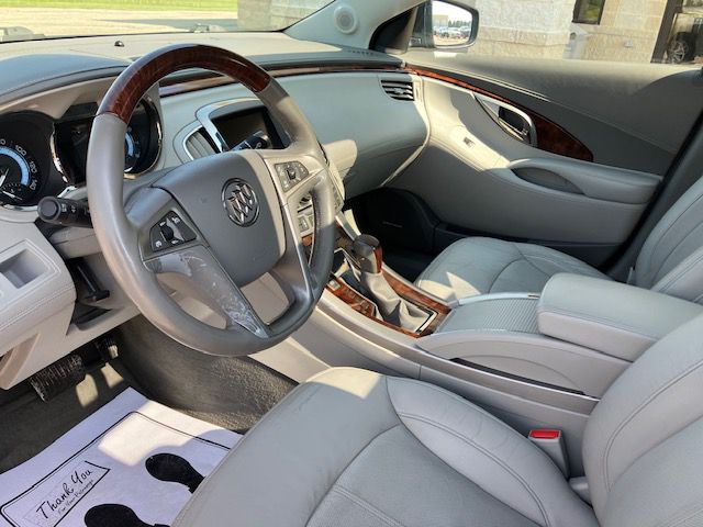 Photo 7 of this BUICK LACROSSE