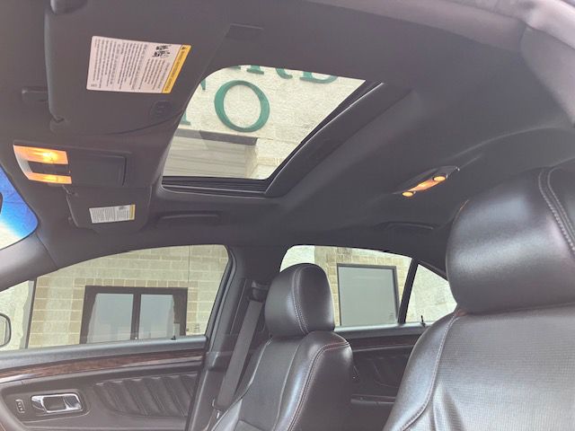 Photo 9 of this FORD TAURUS