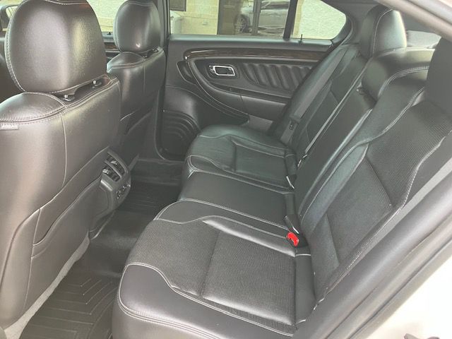 Photo 10 of this FORD TAURUS