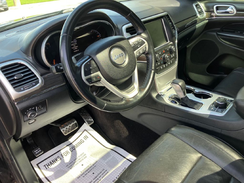 Photo 7 of this JEEP GRAND CHEROKEE