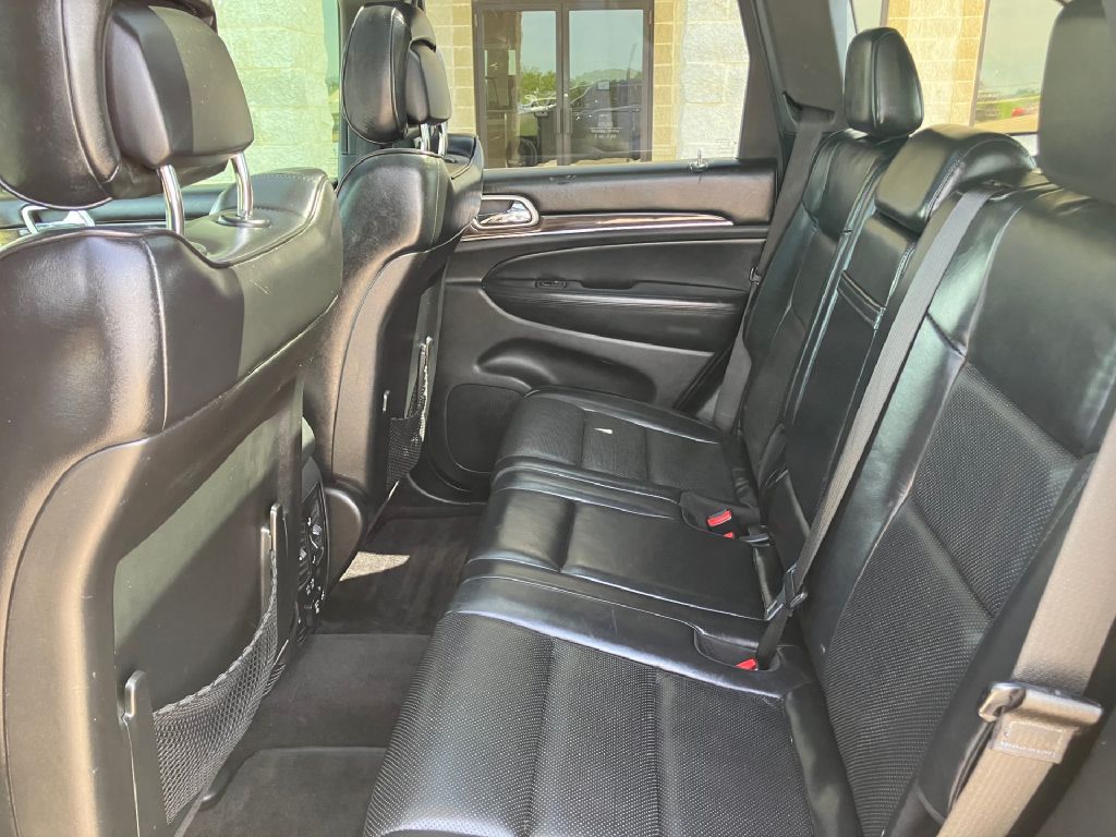 Photo 10 of this JEEP GRAND CHEROKEE