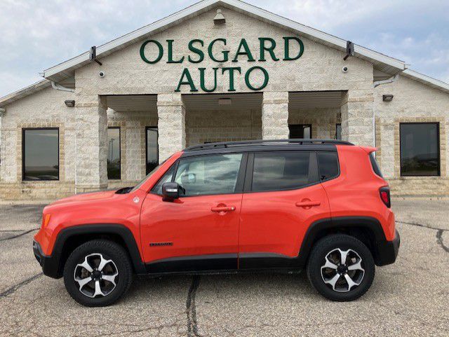 Photo 11 of this JEEP RENEGADE