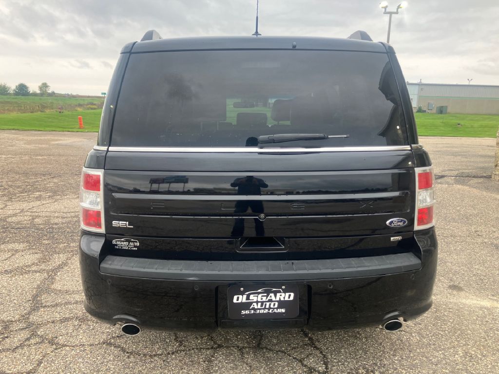 Photo 6 of this FORD FLEX