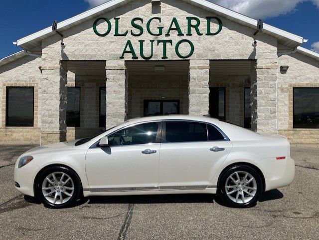 Photo 11 of this CHEVROLET MALIBU