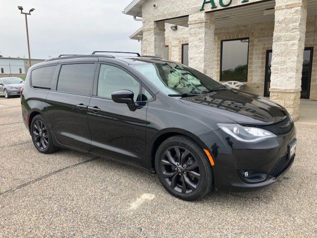 2018 CHRYSLER PACIFICA