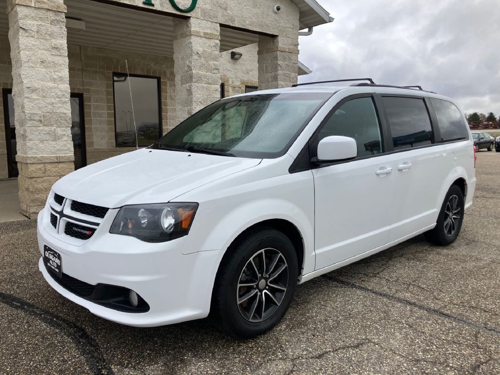 Photo 3 of this DODGE GRAND CARAVAN