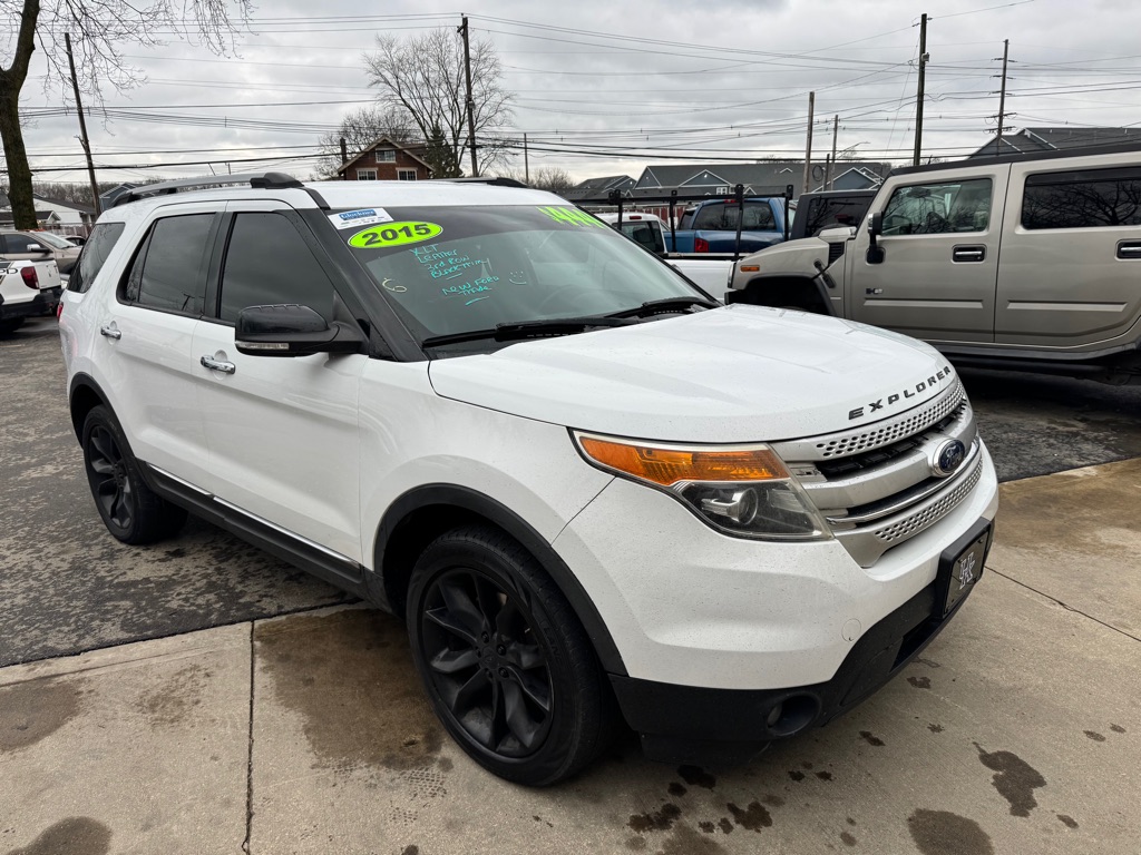 2015 Ford Explorer XLT 4x4's photo