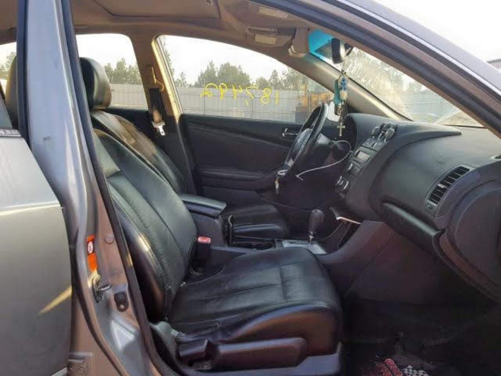 Photo 7 of this NISSAN ALTIMA