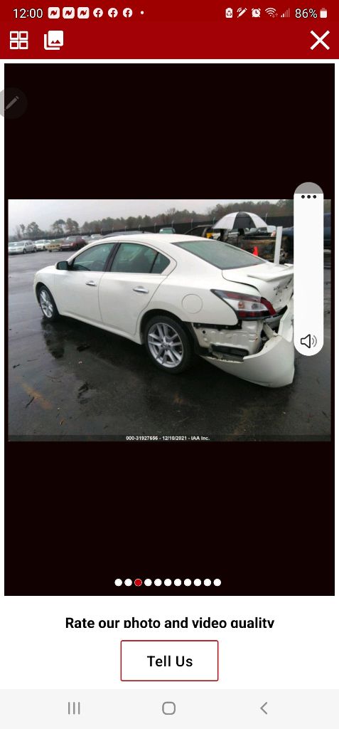 Photo 2 of this NISSAN MAXIMA