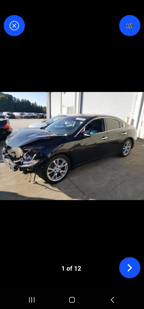 Photo 2 of this NISSAN MAXIMA
