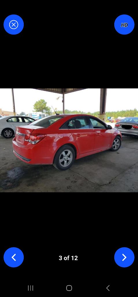 Photo 4 of this CHEVROLET CRUZE