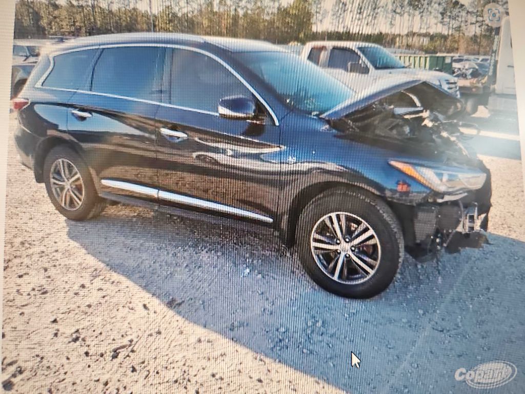 Photo 4 of this INFINITI QX60