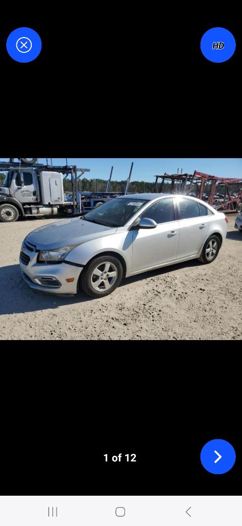Photo 2 of this CHEVROLET CRUZE