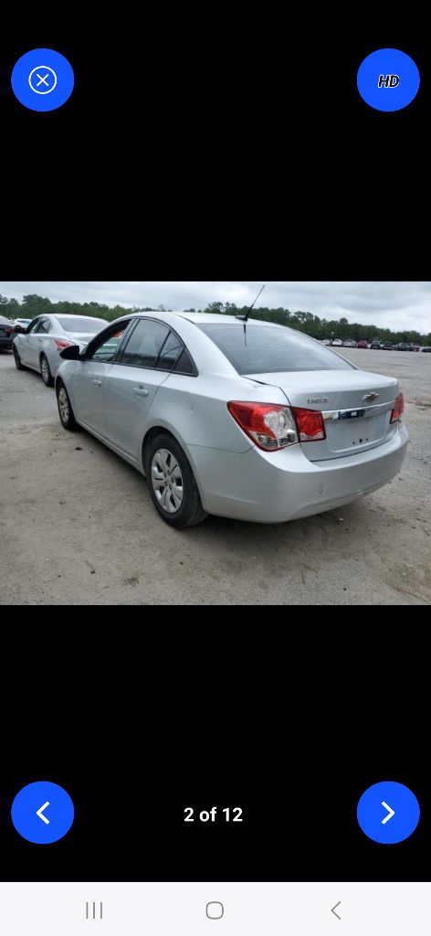 Photo 2 of this CHEVROLET CRUZE