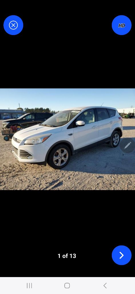 Photo 3 of this FORD ESCAPE