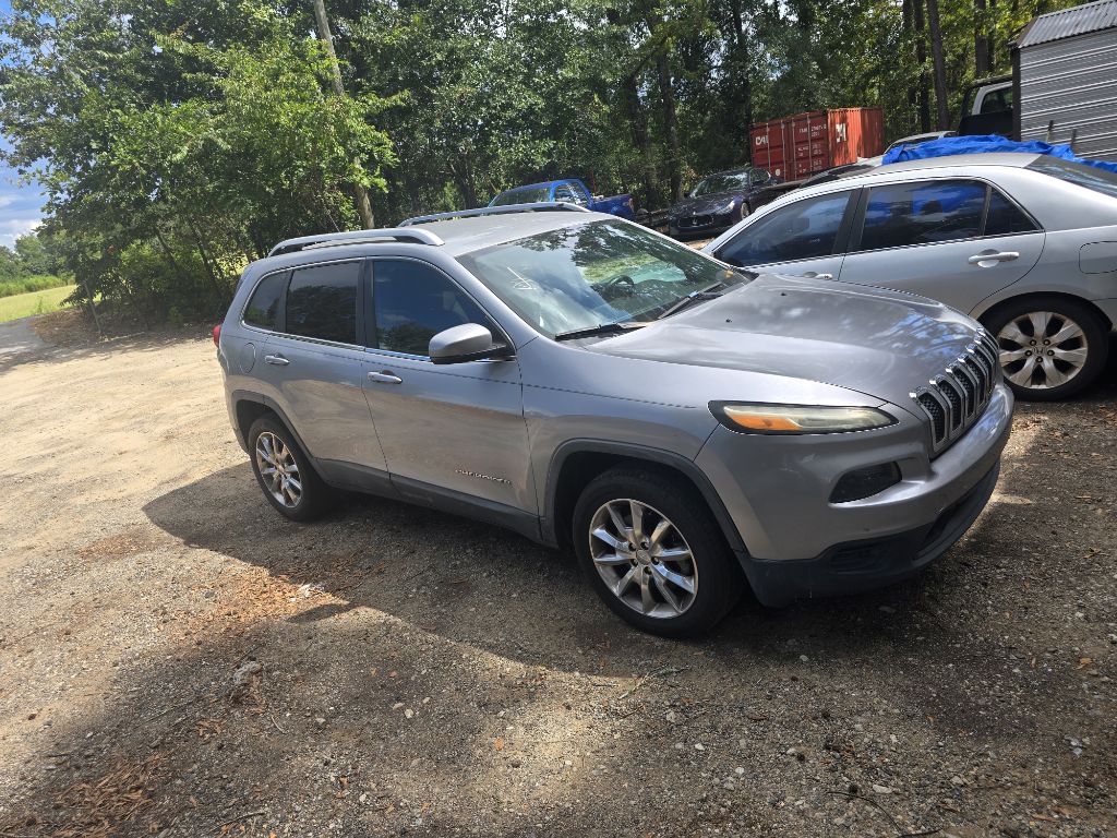 Photo 2 of this JEEP CHEROKEE