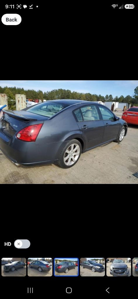 Photo 2 of this NISSAN MAXIMA