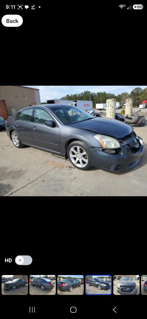 Photo 3 of this NISSAN MAXIMA
