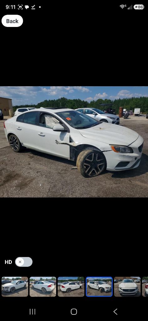Photo 3 of this VOLVO S60