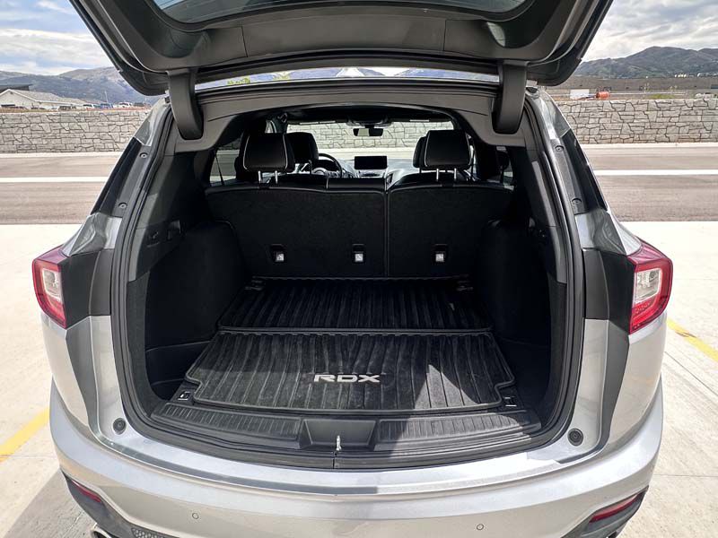 Photo 10 of this ACURA RDX