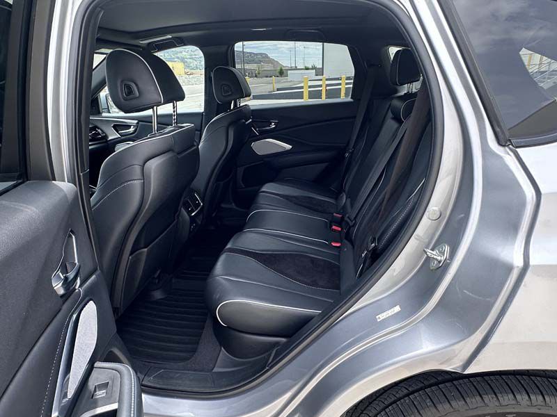 Photo 12 of this ACURA RDX