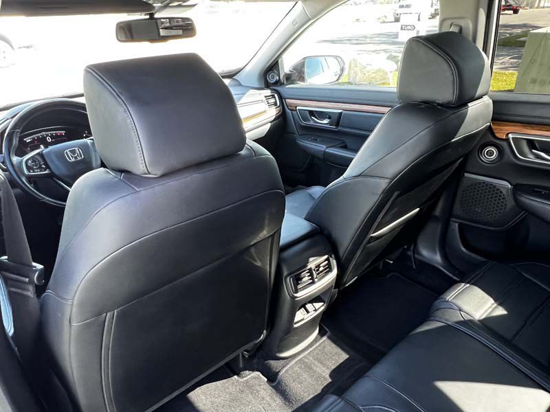 Photo 16 of this HONDA CR-V