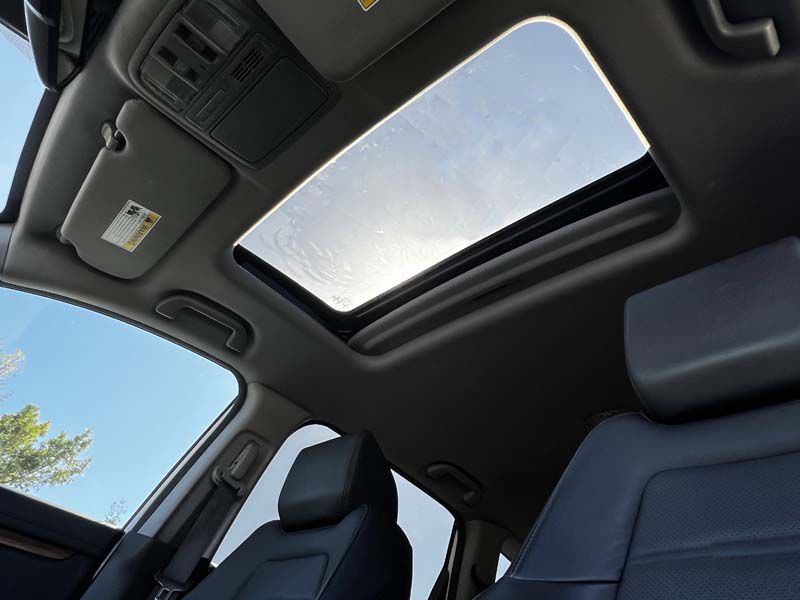 Photo 24 of this HONDA CR-V