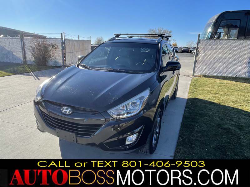 Photo 13 of this HYUNDAI TUCSON