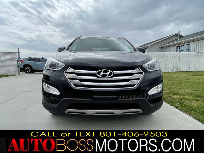 Photo 16 of this HYUNDAI SANTA FE