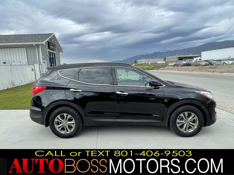 Photo 19 of this HYUNDAI SANTA FE